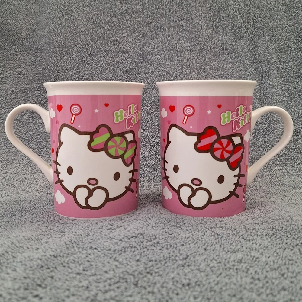 Set of 2 Hello Kitty peppermint candy theme mugs